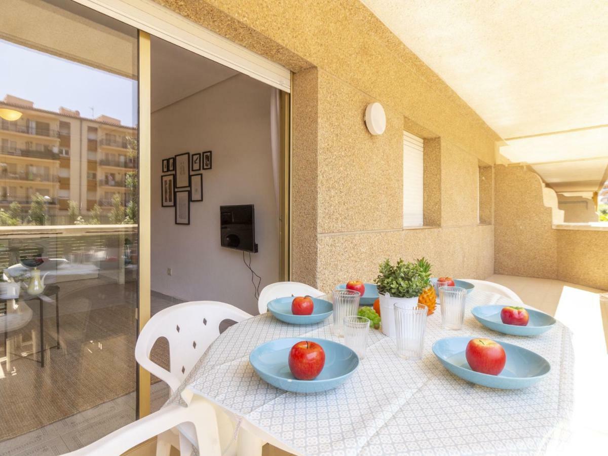 Homes & Go Albeniz Basic La Pineda Zewnętrze zdjęcie