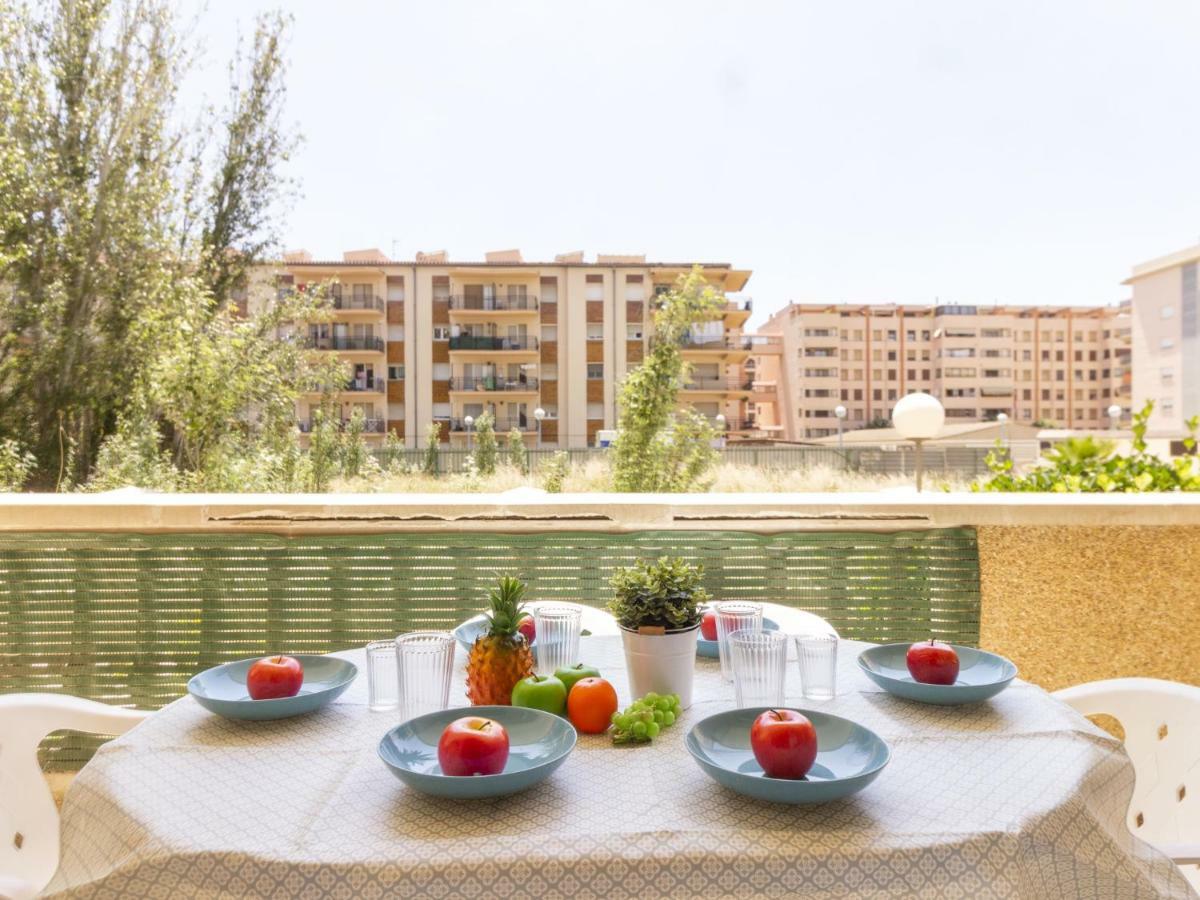 Homes & Go Albeniz Basic La Pineda Zewnętrze zdjęcie