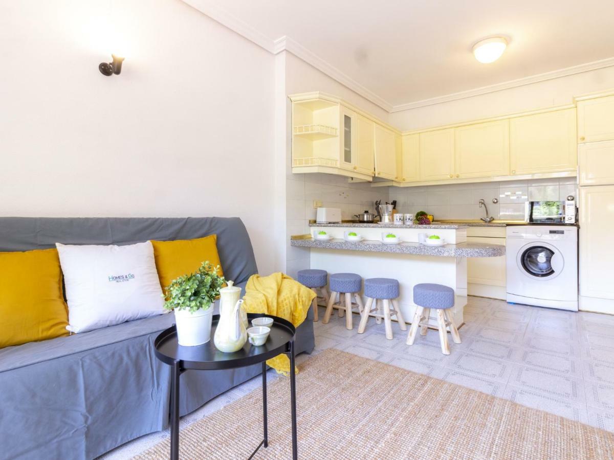 Homes & Go Albeniz Basic La Pineda Zewnętrze zdjęcie