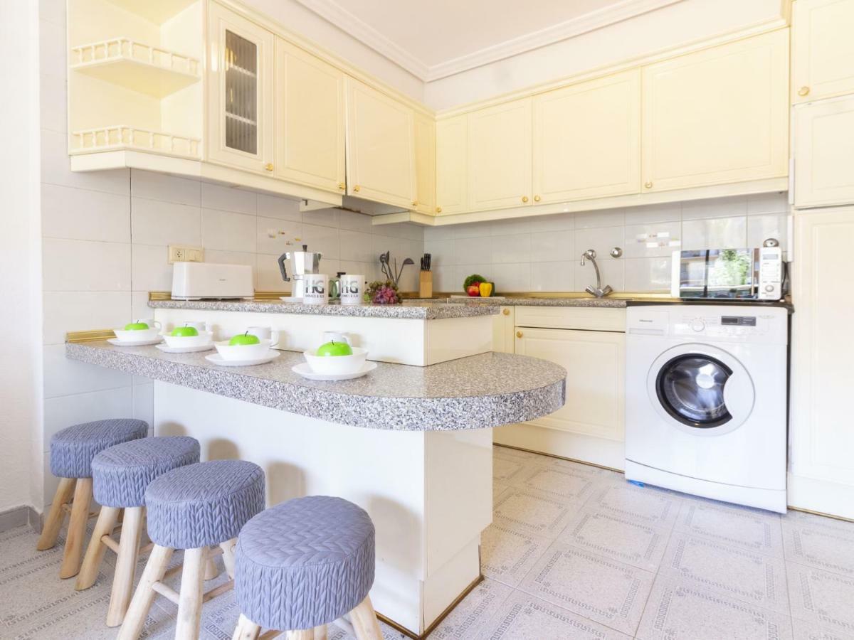 Homes & Go Albeniz Basic La Pineda Zewnętrze zdjęcie